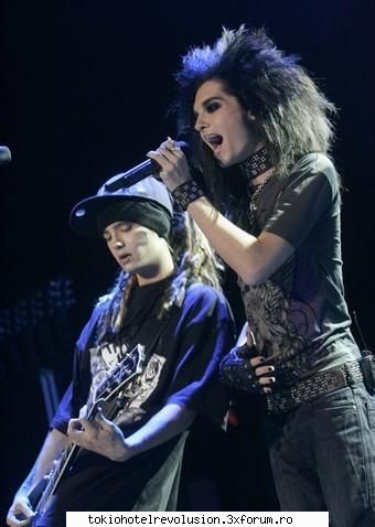 Tinuta Zilei - Media e 9.98 Azi. 10.09 - Bill Kaulitz