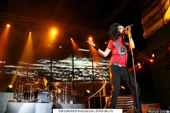 Tinuta Zilei - Media e 9,57 Azi - Bill Kaulitz