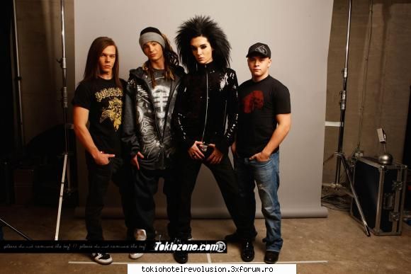 Tinuta Zilei - Media e 9,04 Tinuta de azi,07 noiembrie 2007 - Bill Kaulitz