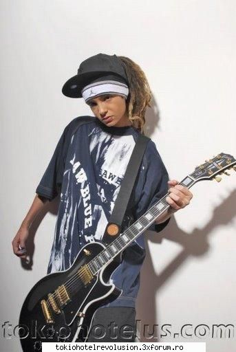 Tinuta zilei - ahhh e asa d sacy aici 10:X - Tom Kaulitz