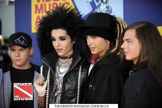 Tokio Hotel - she thari snt posele' - Fotografii