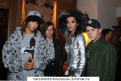 Tokio Hotel - ale_xandra - Fotografii