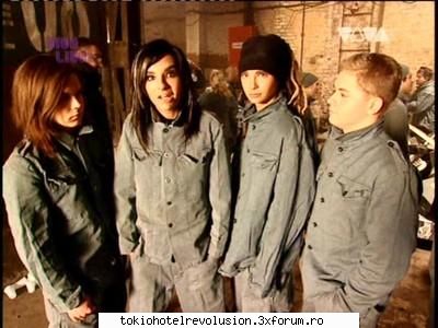 Tokio Hotel - in poza asta bill seamana cu my baby - Fotografii
