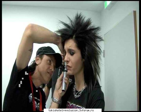 Tokio Hotel DVD ZIMMER 483 - Cred k a fost foarte dureros =( - Arhiva Privata / Private Archive