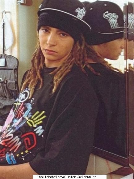 Tom Kaulitz intrun cuvant o scumpete:X:X!!!!! - va pun poze cu el nou - Arhiva Generala /General Archive