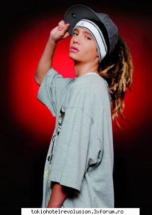 Tom Kaulitz intrun cuvant o scumpete:X:X!!!!! - R U X I - Arhiva Generala /General Archive