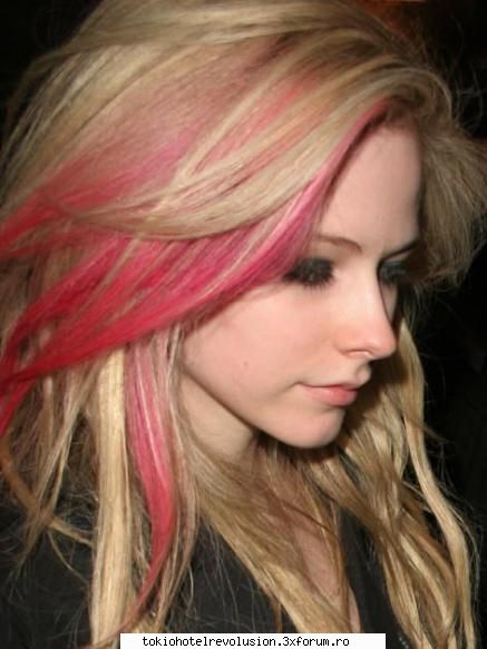 avril lavigne - mie imi place de avril oricum pana la urma e unul - Muzică