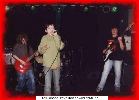 bancuri cu tokio hotel - Tom vine de la sc bosumflat bill il intreaba - Arhiva Generala /General Archive