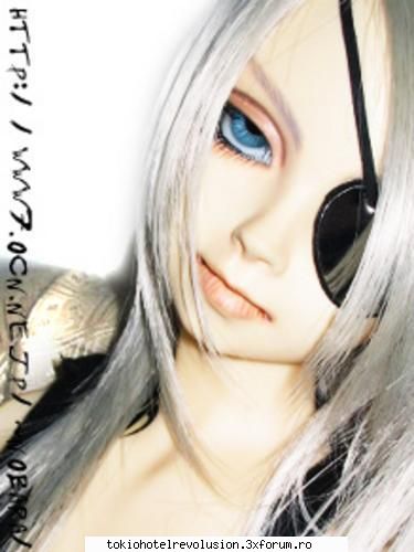 dollfies - Sendy Claus Takes Drugs - Arhiva Generala /General Archive