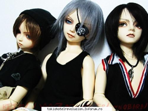 dollfies - Sendy Claus Takes Drugs - Arhiva Generala /General Archive