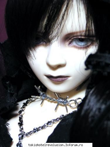 dollfies - Sendy Claus Takes Drugs - Arhiva Generala /General Archive