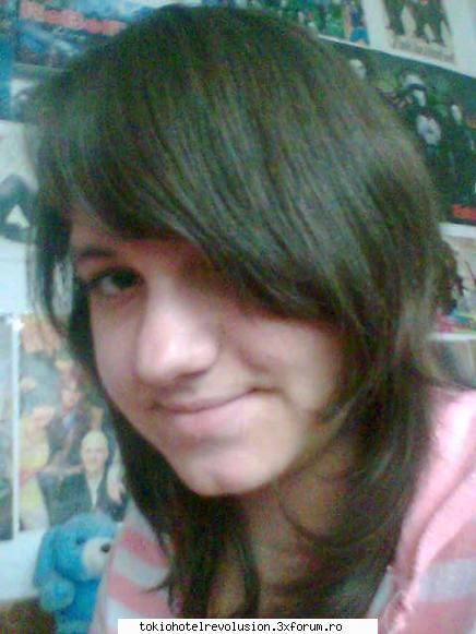 flavia_just4tom - dah..stiu arat ciudat ca imi intinsesem paru' >.< - Fotografii cu utilizatorii