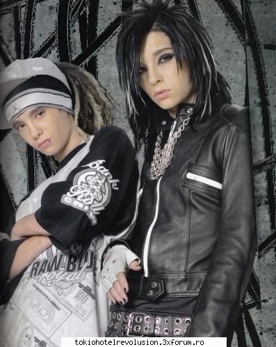 fun with bill and tom! - t: dupa blcurile griii sta vasile alecsandriii si - Gemenii Kaulitz