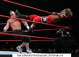 john cena (wrestler,cantaret shi actor) - uffffffffffffff =( - Muzică