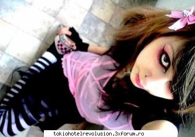 just_love_by molcovel shi roxy(rock4ever) - andu-vacutza cu nuttela in cap la care - Fan Fiction Archive