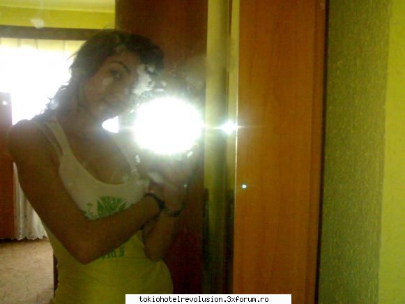 just me...poze:) - dee_luv_tom - Fotografii cu utilizatorii