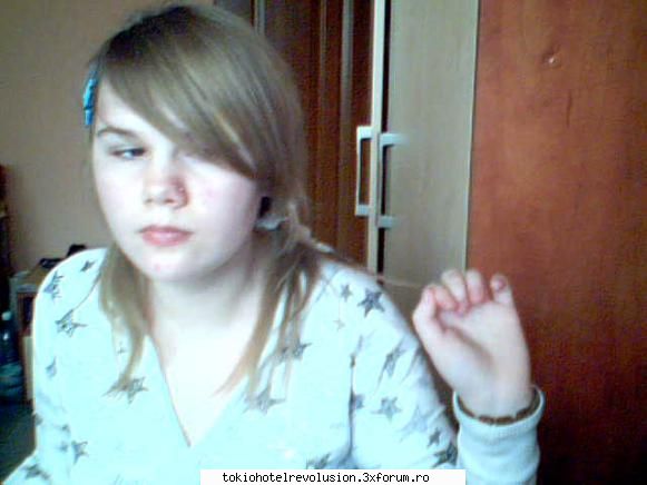 me amy_kaulitz - se vede putzin pirsu din nas - Fotografii cu utilizatorii