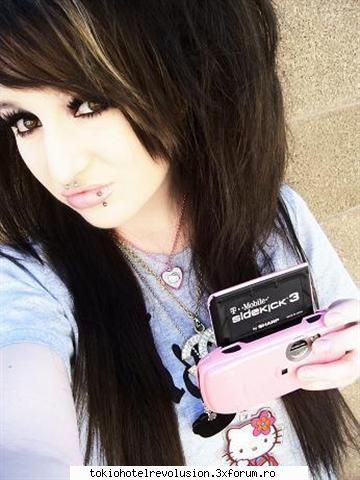 uhhhhh` c dulce esti..esti sooper :* kuss  :* :nod: me