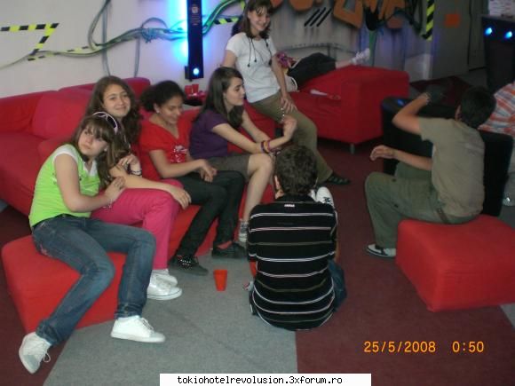 o printesa isterica - noi la o petrecere intr-un loc numit LaserMegazone - Fotografii cu utilizatorii