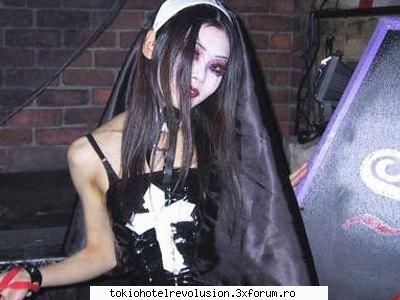 poze in stilul gothic! - RealitateaExprimaDorinte - Arhiva Generala /General Archive