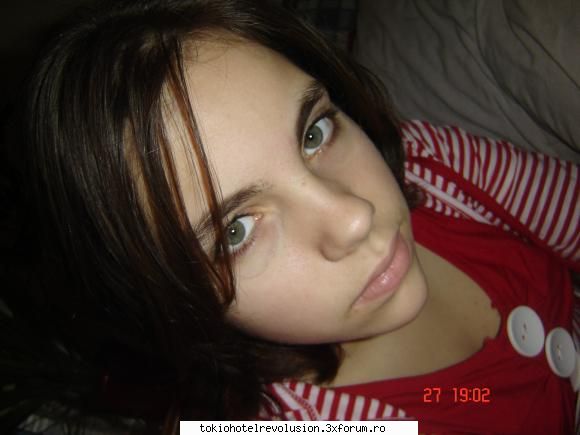 still a kid:) - just like death x_x luvin' ma' green eyes:X:X:X - Fotografii cu utilizatorii