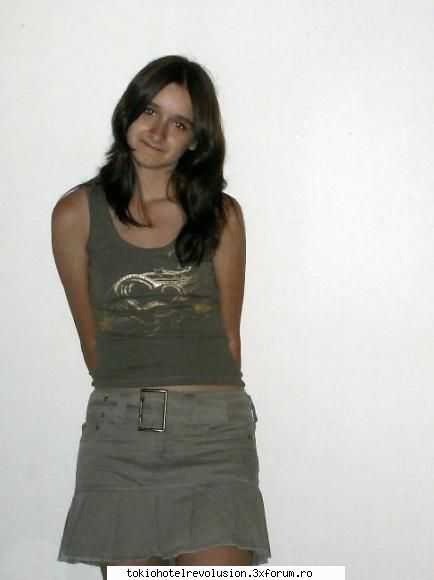 this is me..sper sa nu va speriati... - sal all....mie nu-mi prea plac - Fotografii cu utilizatorii