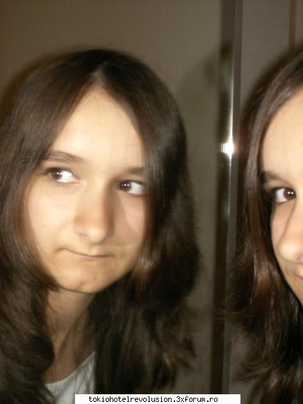 this is me..sper sa nu va speriati... - eu si oglinda mea..vechea poveste - Fotografii cu utilizatorii
