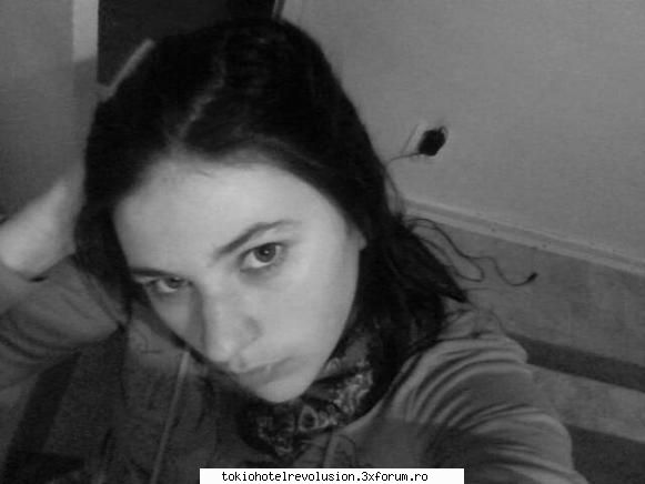 yo - hai k va mai poon cateva - Fotografii cu utilizatorii